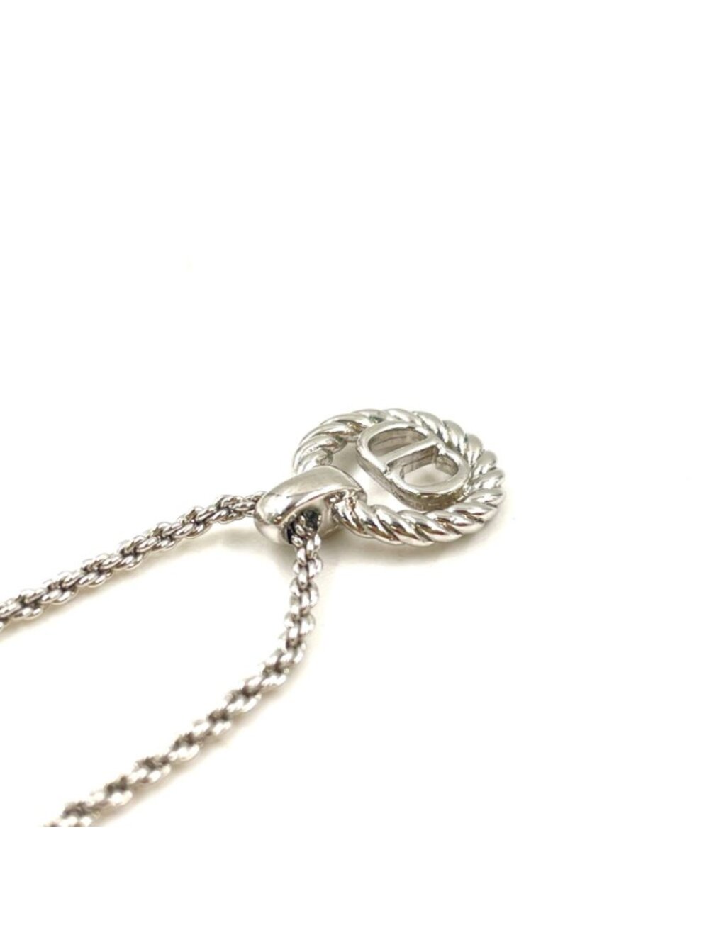 Dior Cdlogo Metal Silver Necklace - Picture 6 of 8